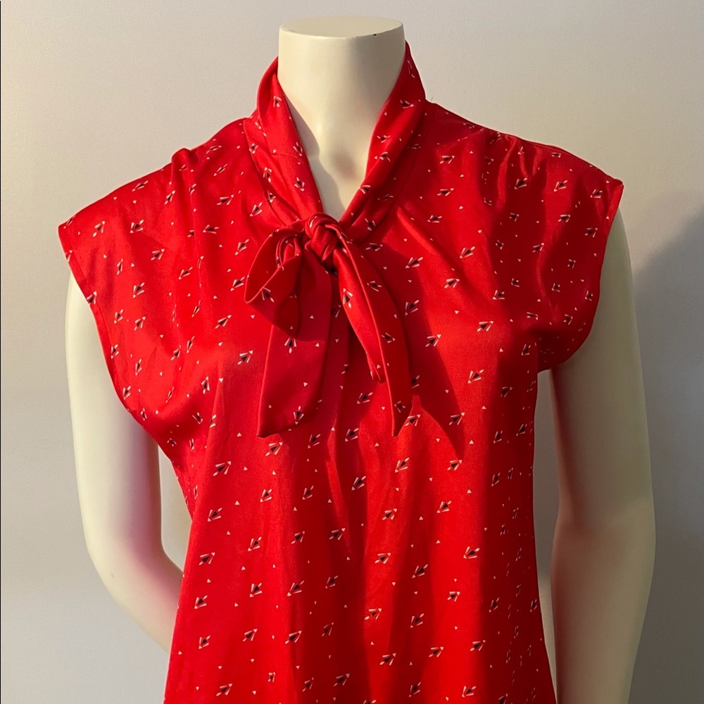 Vintage Red Top